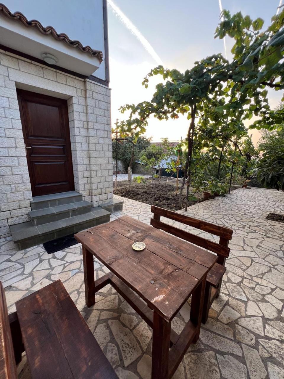 Pjetri House Hotel Berat Exterior foto