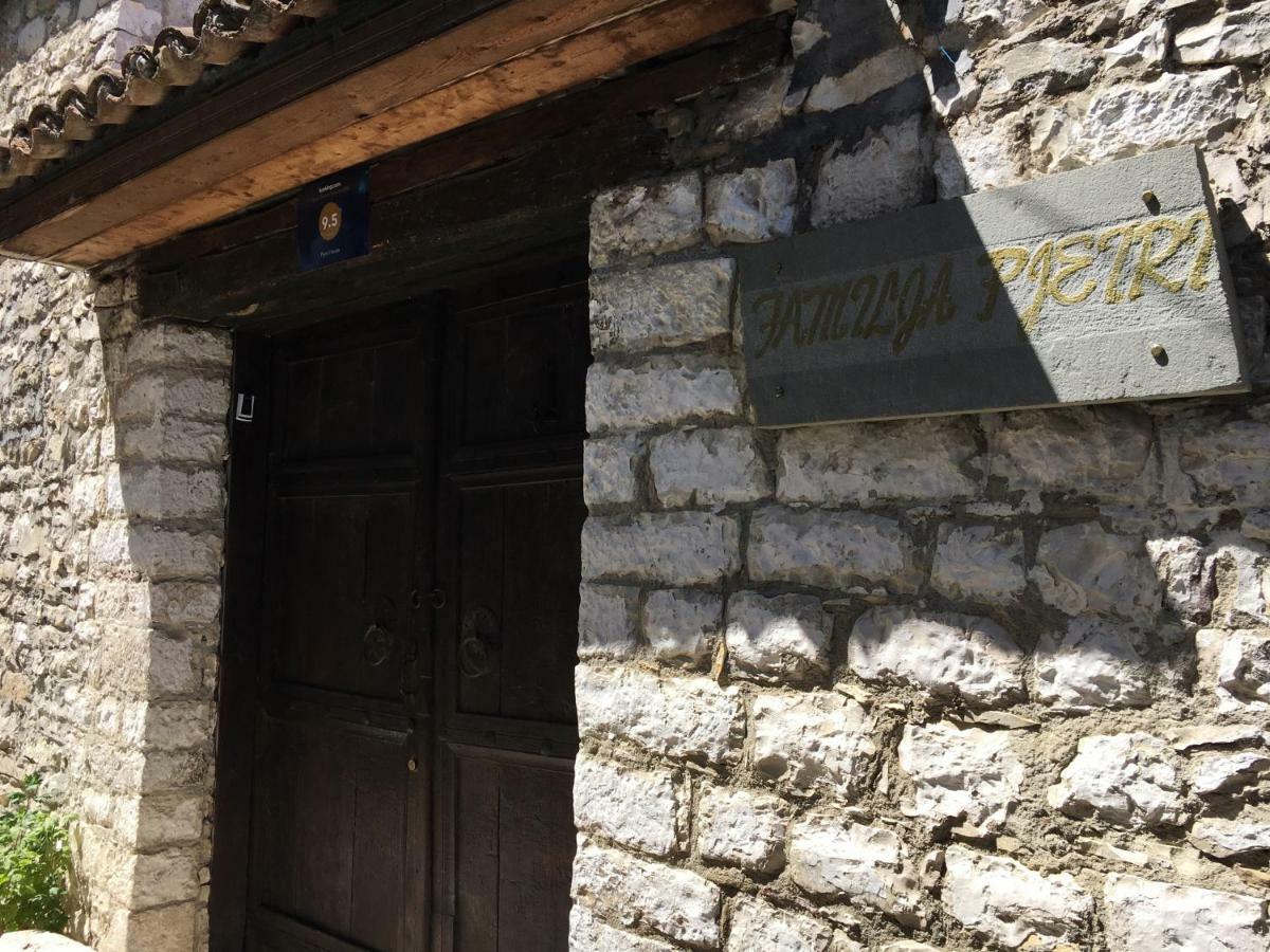 Pjetri House Hotel Berat Exterior foto